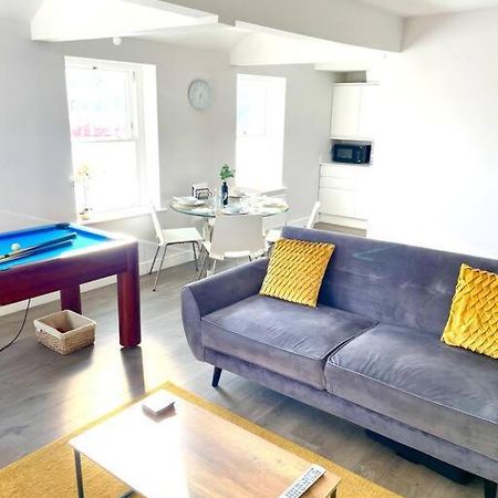 Ferienwohnung Royal Harbour Retreat Sea Views & Pool Table Ramsgate Exterior foto
