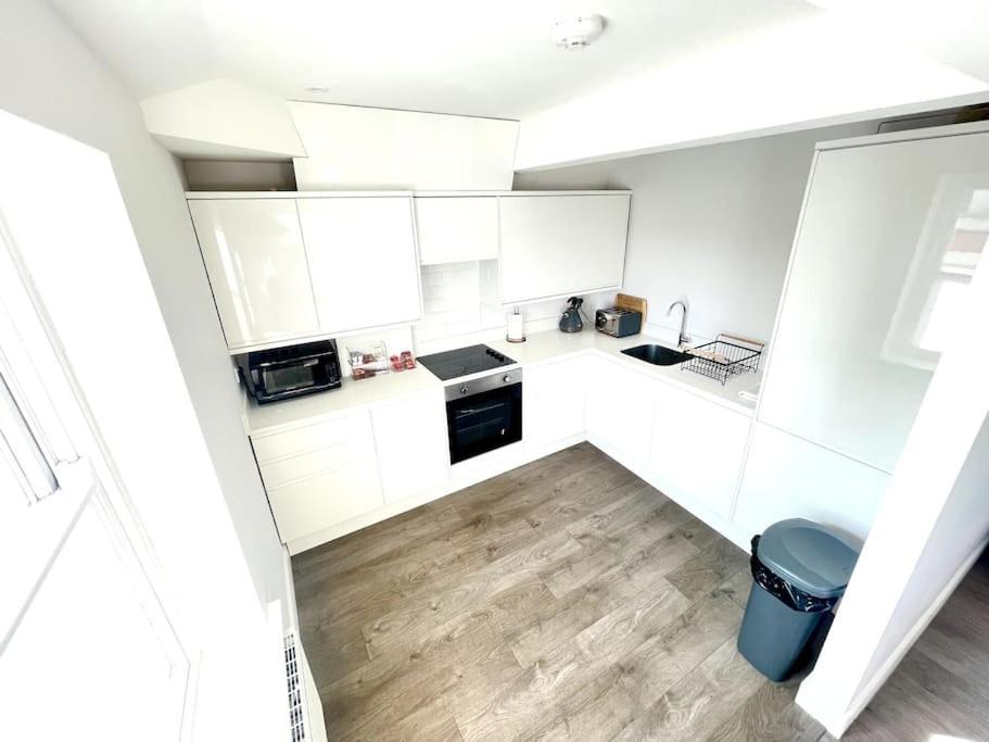Ferienwohnung Royal Harbour Retreat Sea Views & Pool Table Ramsgate Exterior foto